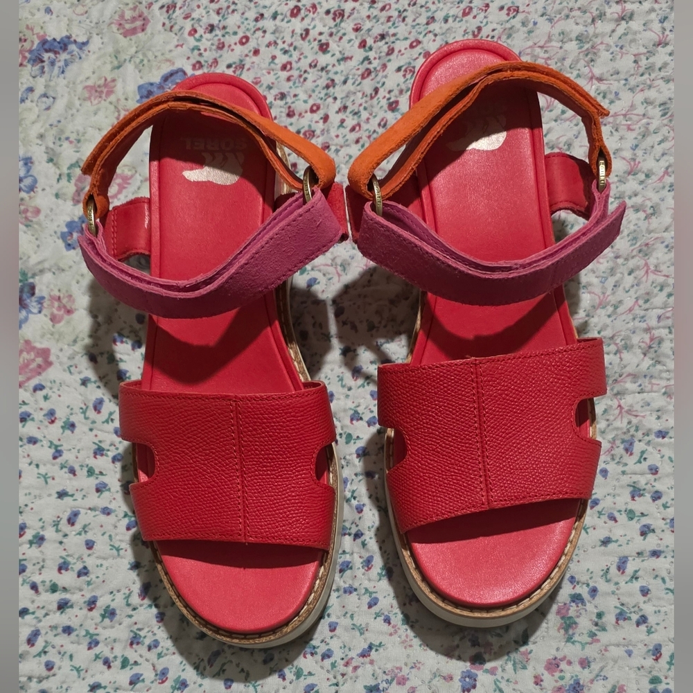 Sorel Leather Sandals with Pink and Orange Straps - Picture 4 of 12